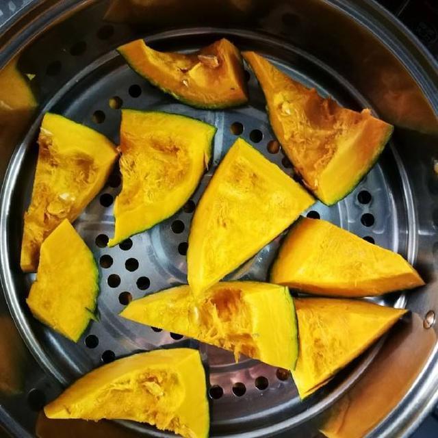 菠菜是补铁的吗(菠菜补铁是几价铁)-硒宝网