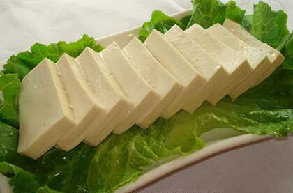 吃豆腐补钙吗(吃豆腐能补充人体的钙)-硒宝网