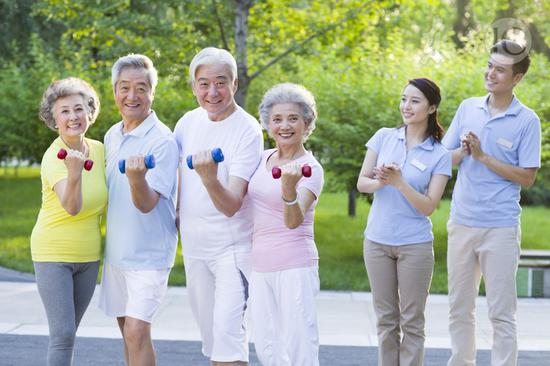 中老年补钙吃什么钙片(老年人吃钙中钙好不好)-硒宝网