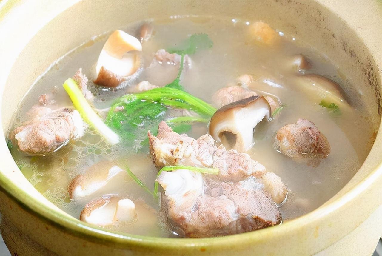 哺乳期要补铁吗(哺乳期补铁要吃什么品牌)-硒宝网