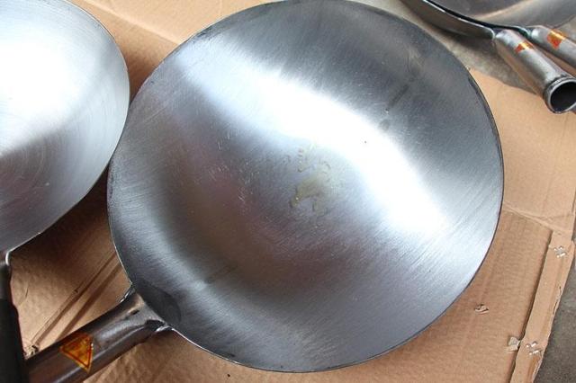 铁锅炒菜补铁吗（用铁锅炒菜补铁）-硒宝网