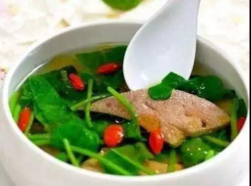 补铁吃什么维生素（补铁吃维生素c起到什么作用）-硒宝网