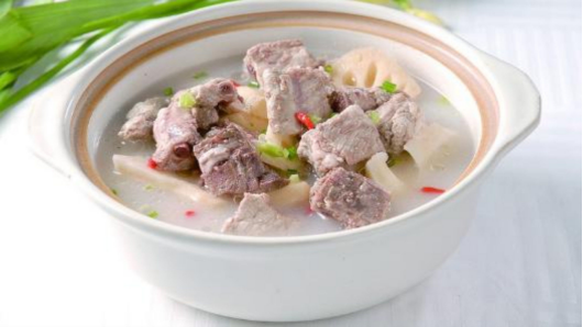 大骨头汤补钙吗(骨头汤补钙大概多少钱)-硒宝网