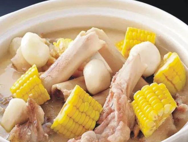 大骨头汤补钙吗（骨头汤补钙大人能喝吗）-硒宝网