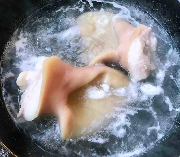 脆骨补钙吗（补钙吃脆骨好还是大骨疗效好）-硒宝网