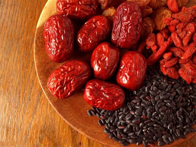 孕几周开始补铁（怀孕补铁要补多久）-硒宝网