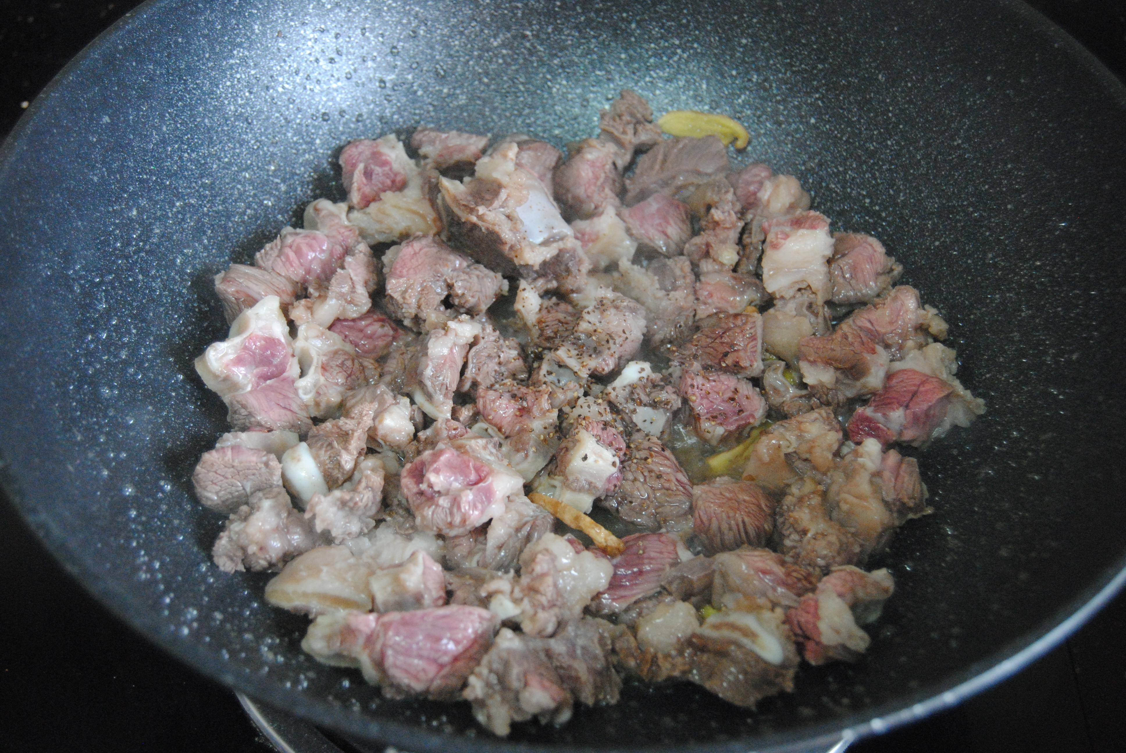 牛肉可以补铁吗(牛肉补铁可以吃吗)-硒宝网