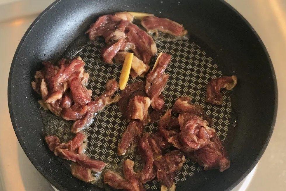 牛肉可以补铁吗（牛肉补铁补血）-硒宝网