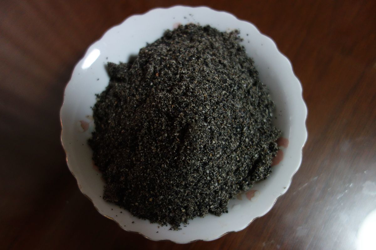 吃黑芝麻能补钙吗（黑芝麻能补充钙吗）-硒宝网