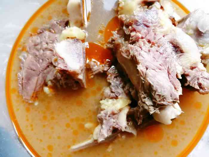 牛骨和什么煲汤最补钙(补钙牛骨汤的做法大全)-硒宝网