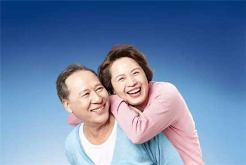 老年人补钙的最好方法(请问老年补钙最好的方法是什么)-硒宝网