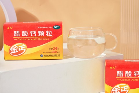 补钙哪个钙片好(补钙钙片好还是口服液好)-硒宝网