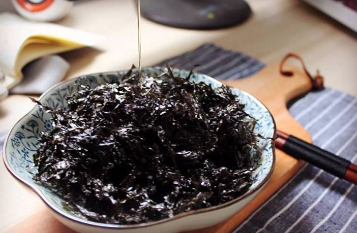 紫菜补铁吗(紫菜补铁还是补钙)-硒宝网