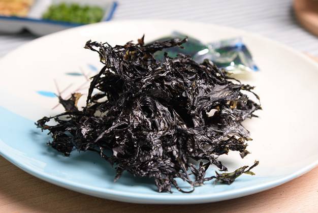 紫菜补铁吗(紫菜补铁还是补钙)-硒宝网