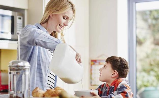 2岁宝宝吃什么钙片补钙效果好（宝宝吃钙片好吗）-硒宝网