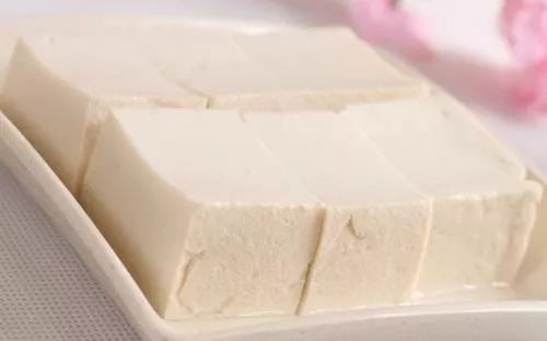 鲫鱼豆腐汤补钙吗（豆腐鲫鱼汤能补钙吗）-硒宝网