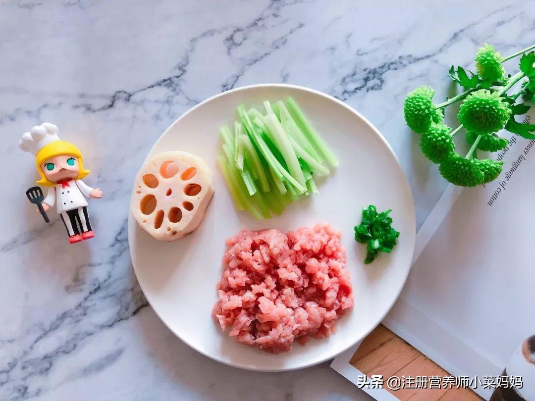 宝宝吃什么补铁（宝宝吃补铁的药大便绿色正常吗）-硒宝网