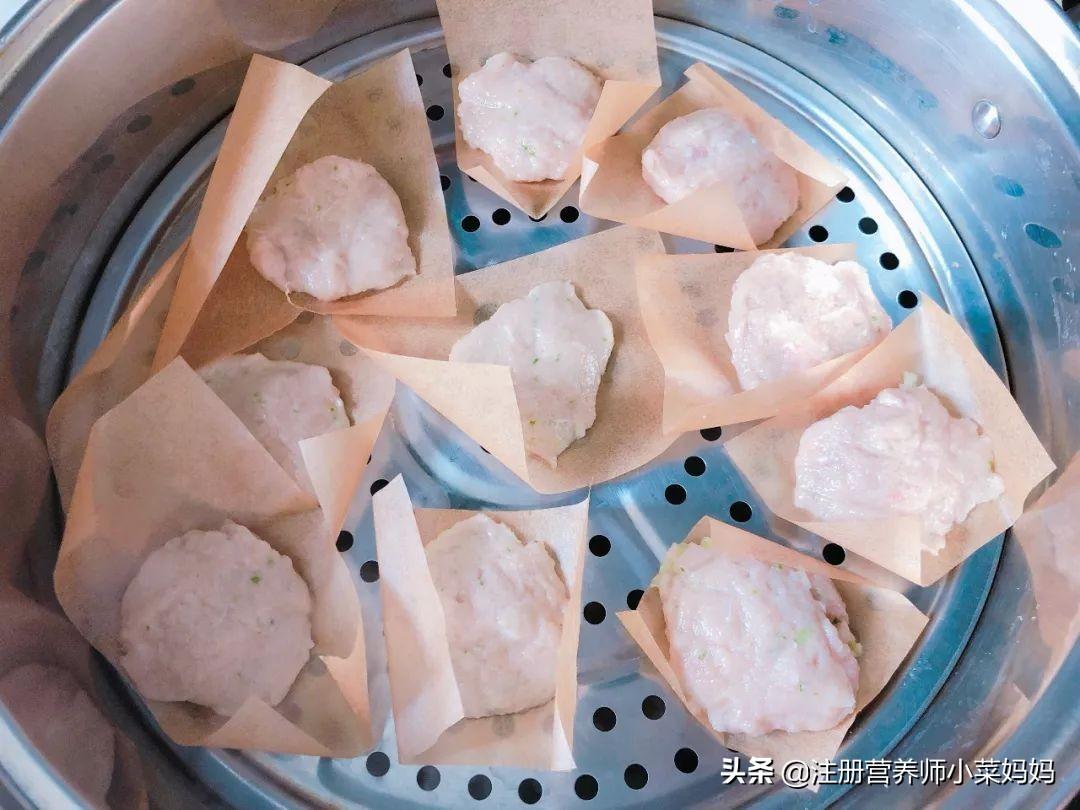 宝宝吃什么补铁（宝宝吃补铁的药大便绿色正常吗）-硒宝网