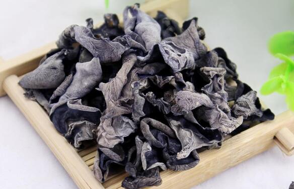 补血补铁的食物(补血食物补铁效果好吗)-硒宝网