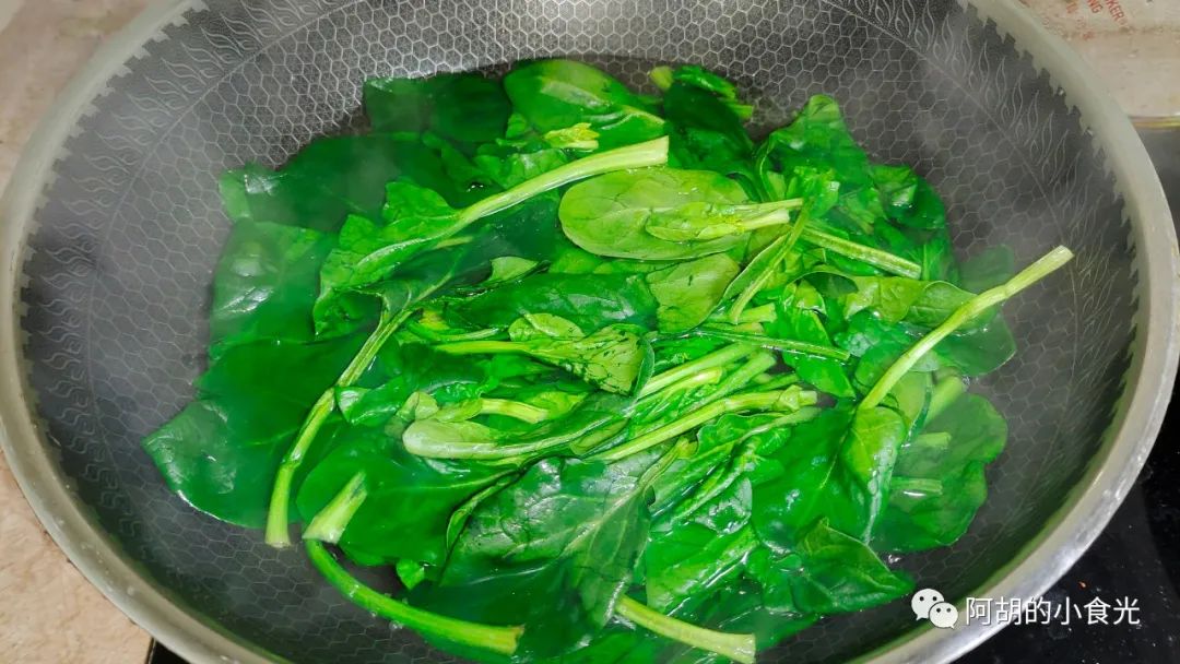 木耳补铁吗(木耳补铁效果怎么样)-硒宝网