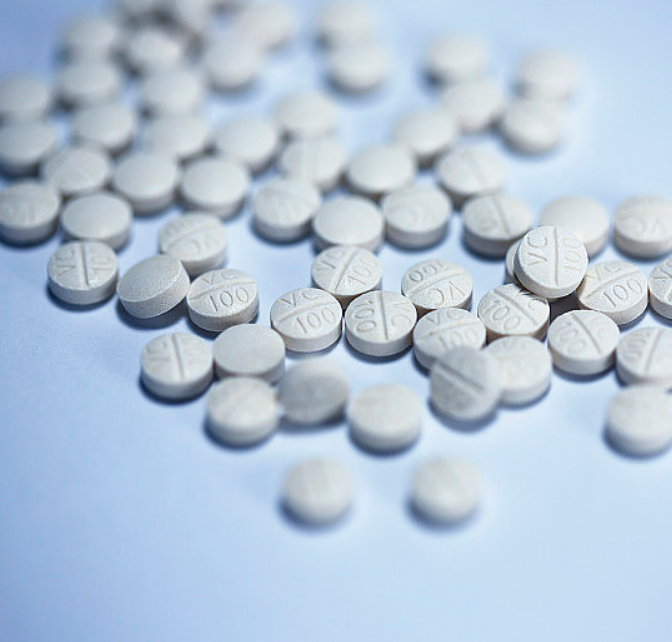 补硒 维生素b(硒与维生素b搭配有何作用)-硒宝网