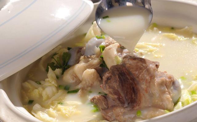 补钙汤有哪些(喝汤真的补钙吗)-硒宝网