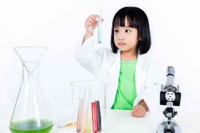 婴儿多久开始补钙（婴儿开始补钙时间）-硒宝网