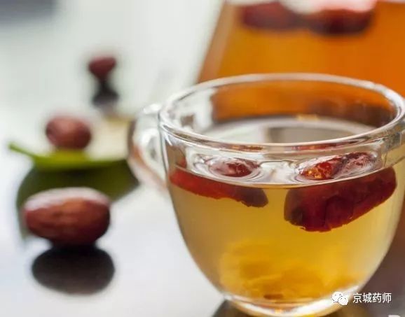 吃红枣补铁吗(吃枣补铁效果怎么样)-硒宝网