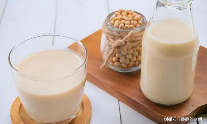 喝豆浆可以补钙吗(豆浆喝补钙可以一起吃吗)-硒宝网