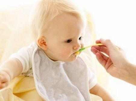 宝宝补钙铁锌最佳时间(锌铁什么时候给宝宝补)-硒宝网