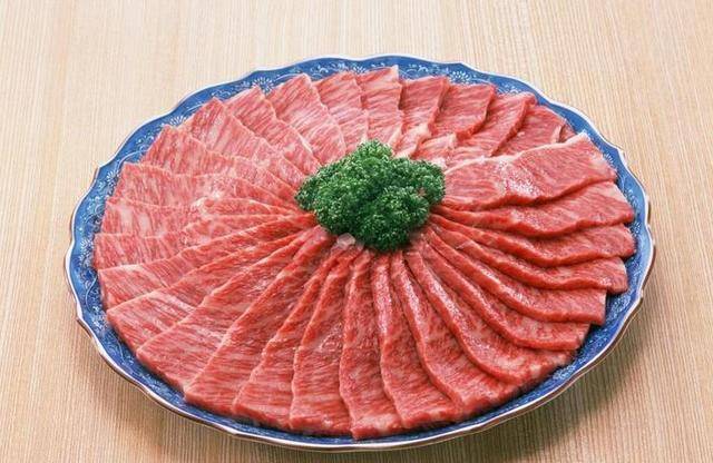 吃什么补铁快（吃补铁药大便为什么是黑色）-硒宝网