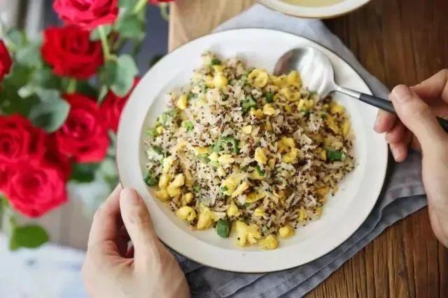 补硒后腹泻减少（补硒会不会拉肚子）-硒宝网