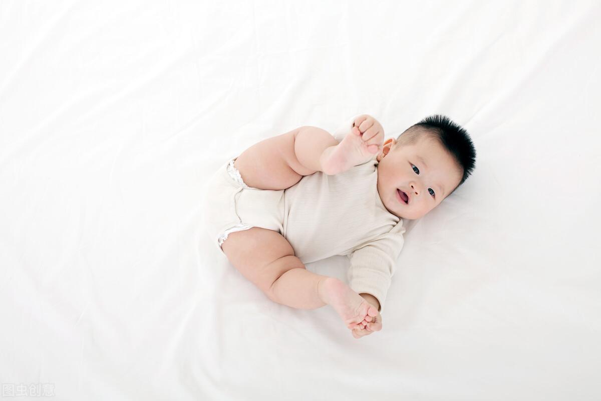 10多天新生儿怎么补钙(新生儿补钙几天就会乖乖睡觉)-硒宝网