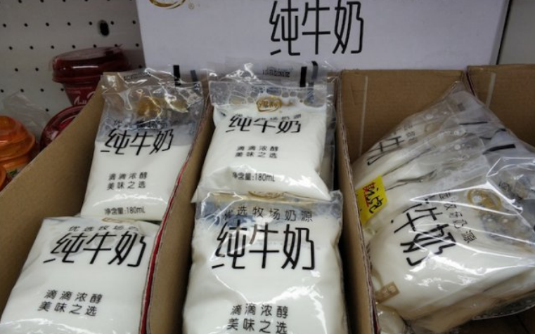 纯牛奶能补钙吗(纯牛奶能补充钙吗)-硒宝网