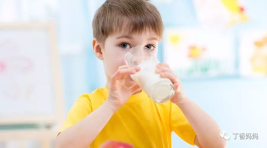 宝宝几个月需要补钙(补钙宝宝需要月子吗)-硒宝网