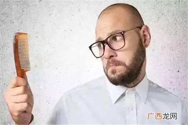 缺少什么微量元素会掉头发(头发缺少微量元素会脱发吗)-硒宝网
