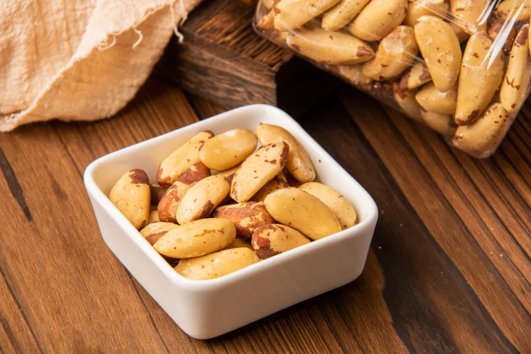 巴西果能补硒吗(巴西果仁含硒多少)-硒宝网