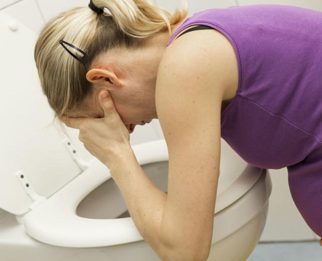 补硒能不能喝酒(喝酒能吃硒吗)-硒宝网