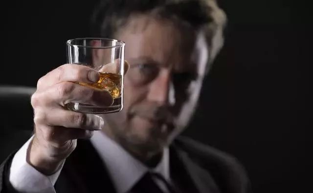 补硒会起疙瘩吗(吃硒片长痘痘)-硒宝网