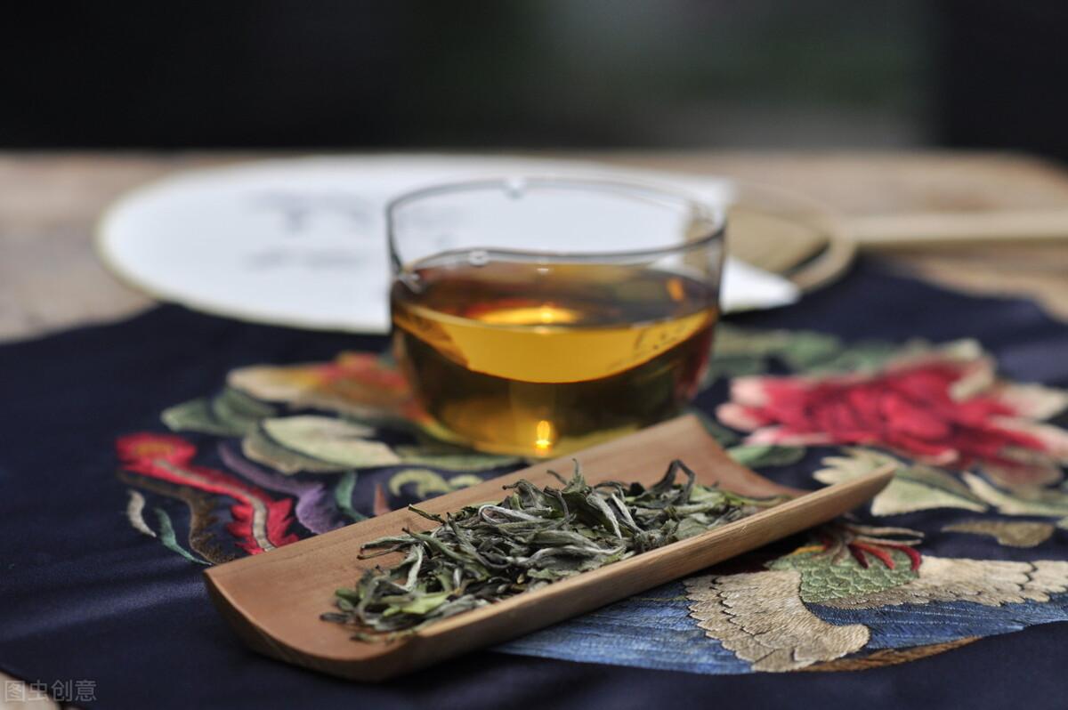 喝黑茶补硒元素（喝补元素黑茶硒含量高吗）-硒宝网