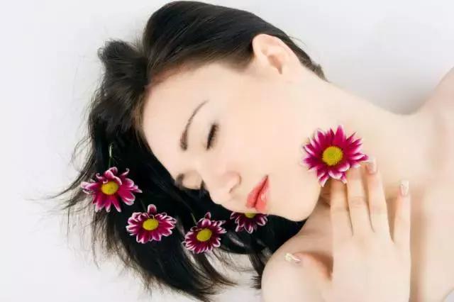 补硒多久能祛斑（硒对斑块的好处）-硒宝网