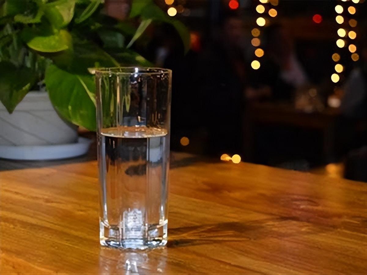 富硒茶属绿茶吗(绿茶茶属富硒茶吗)-硒宝网