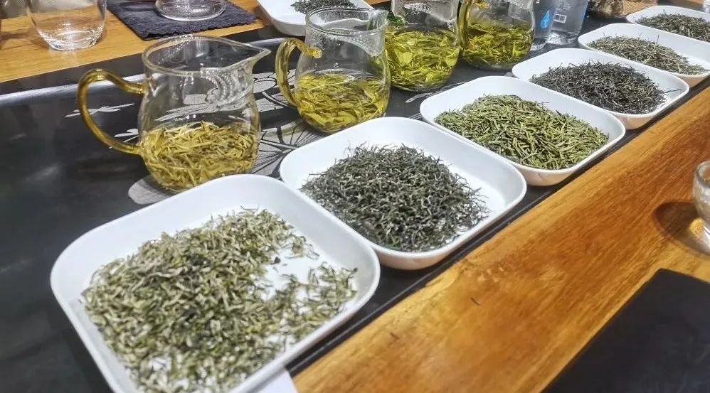 富硒茶是否含硒(茶含富硒是否硒元素多)-硒宝网