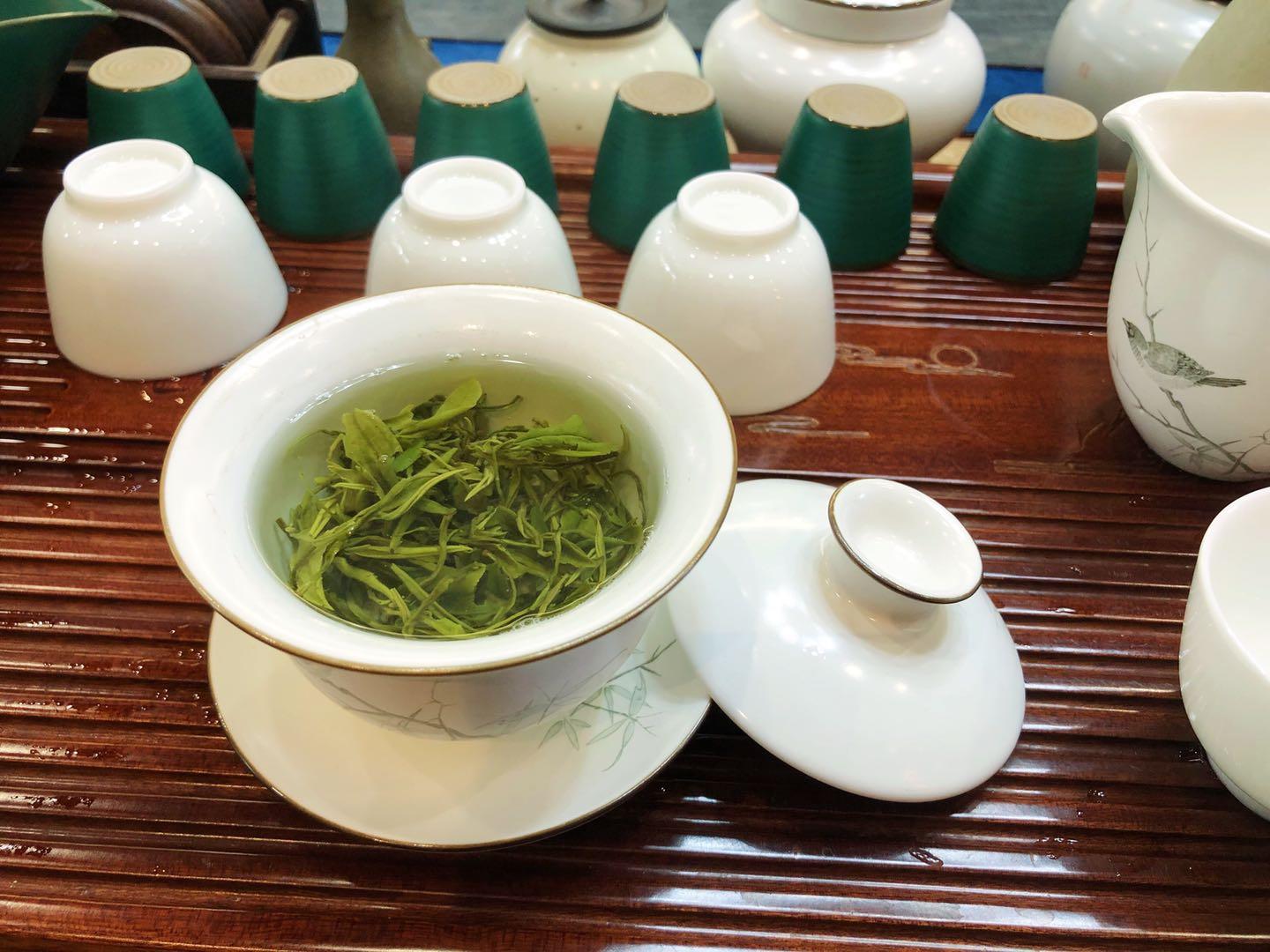 霄坑五队富硒茶（霄坑富硒茶多少钱一斤）-硒宝网