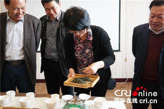 紫阳富硒茶样子(紫阳富硒茶红茶礼盒)-硒宝网