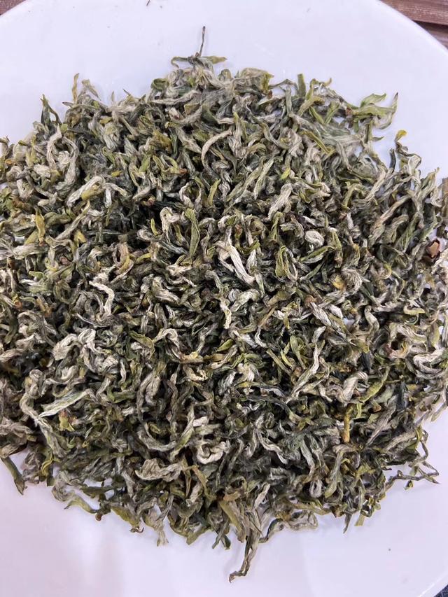 安康富硒银针茶(安康紫阳富硒茶银针多少钱一斤)-硒宝网