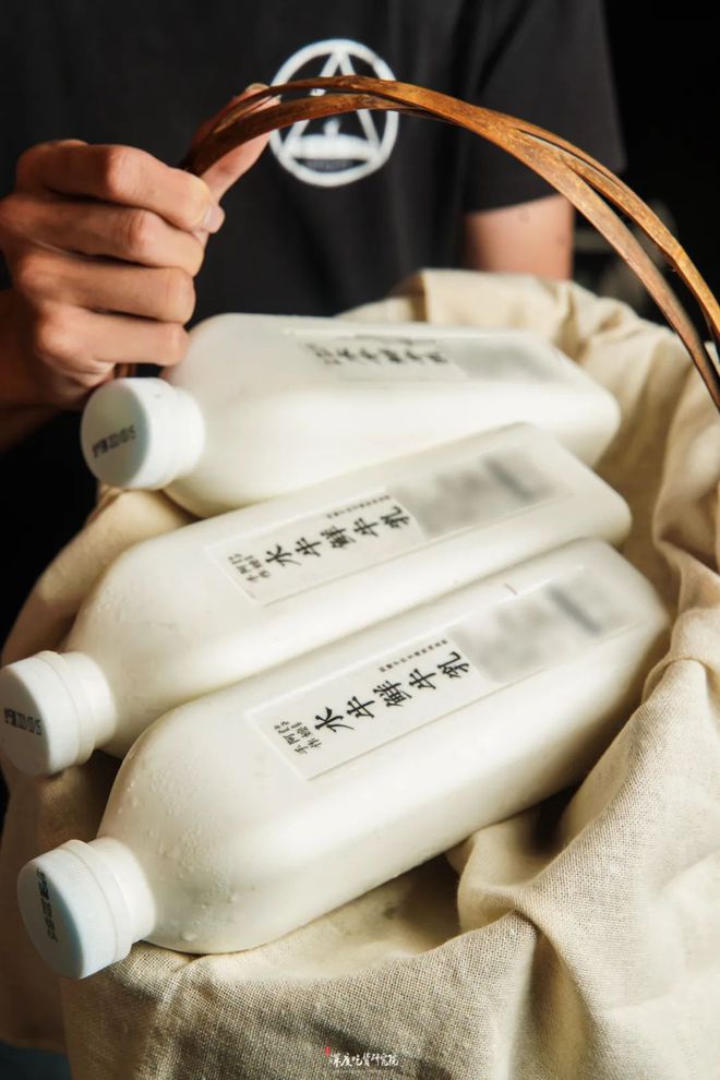 富硒茶怎么咸的（富硒茶中的硒指什么）-硒宝网