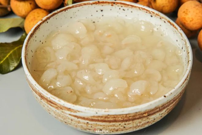 富硒茶怎么咸的（富硒茶中的硒指什么）-硒宝网