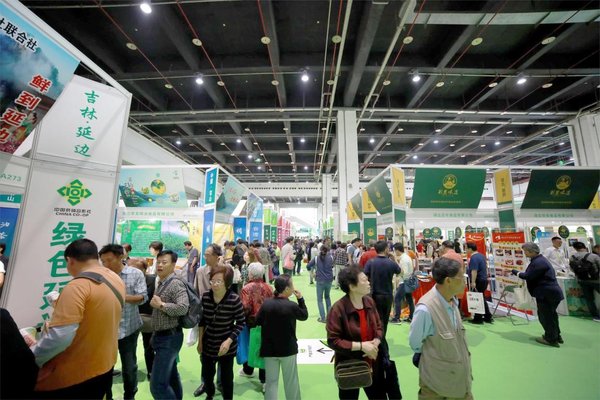 富硒蓝莓枸杞茶（富硒蓝莓对人体的功效）-硒宝网