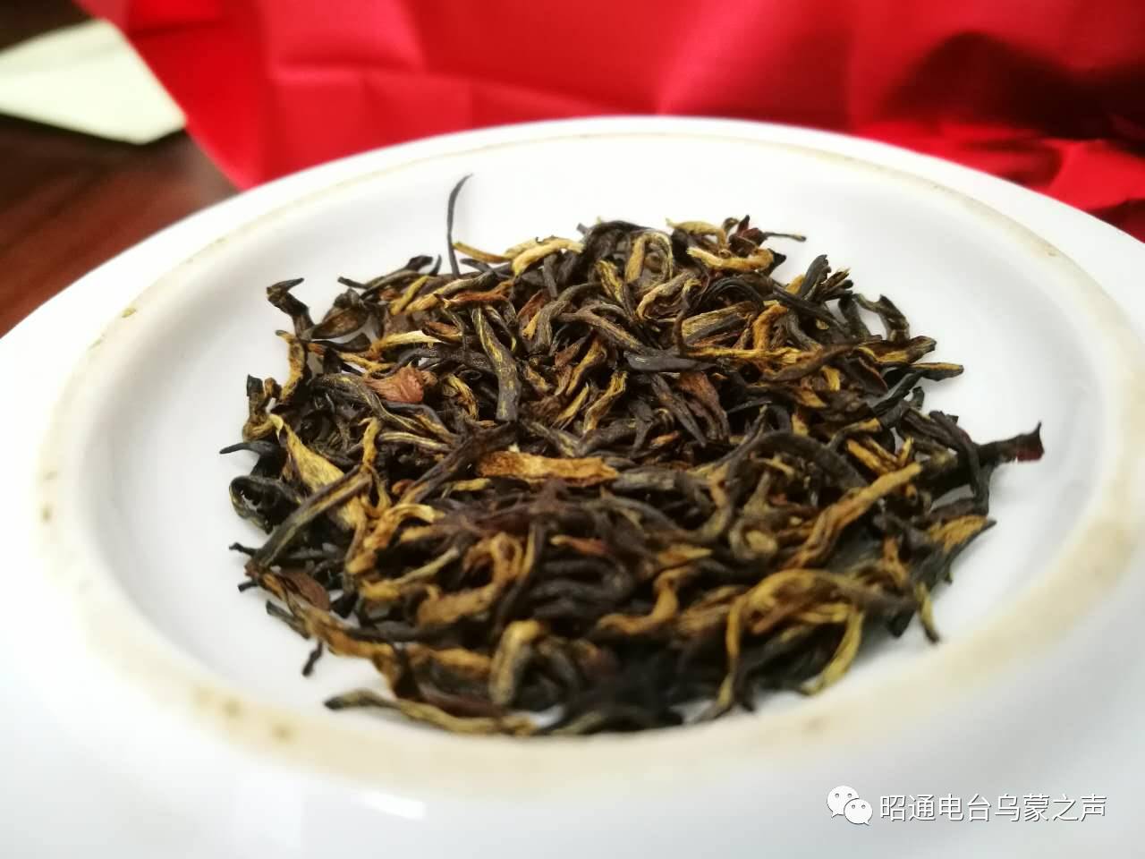 什么是富硒贡茶(富硒贡茶功效与作用)-硒宝网